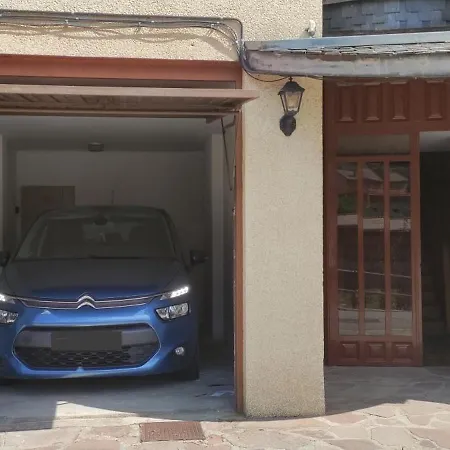 Mirador De Bergosa Vu-huesca-20-111 アパート